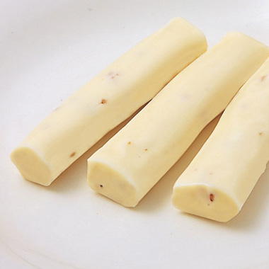 モッツァレラチーズ（ホワイトペッパー入り）